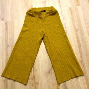 Cozy knit wide legs pants ! Who what wear!
